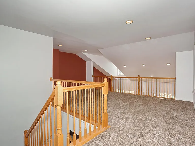 261 Riverwalk Way — Photo 19