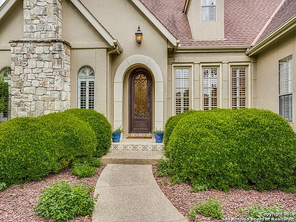 3rd image of 9423 Gardenia Bend Dr