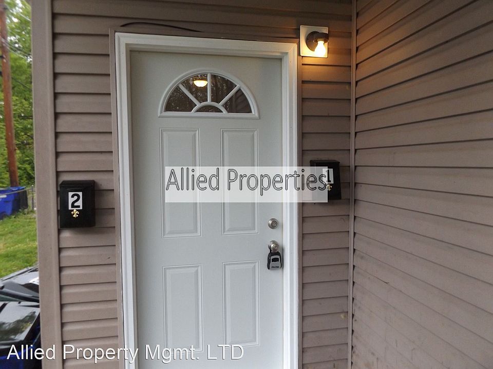 1st image of 318 S 6th St #1