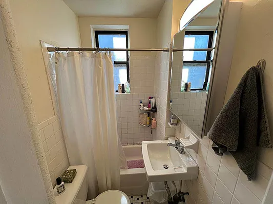 Rented by Best Apartments North Inc | media 14