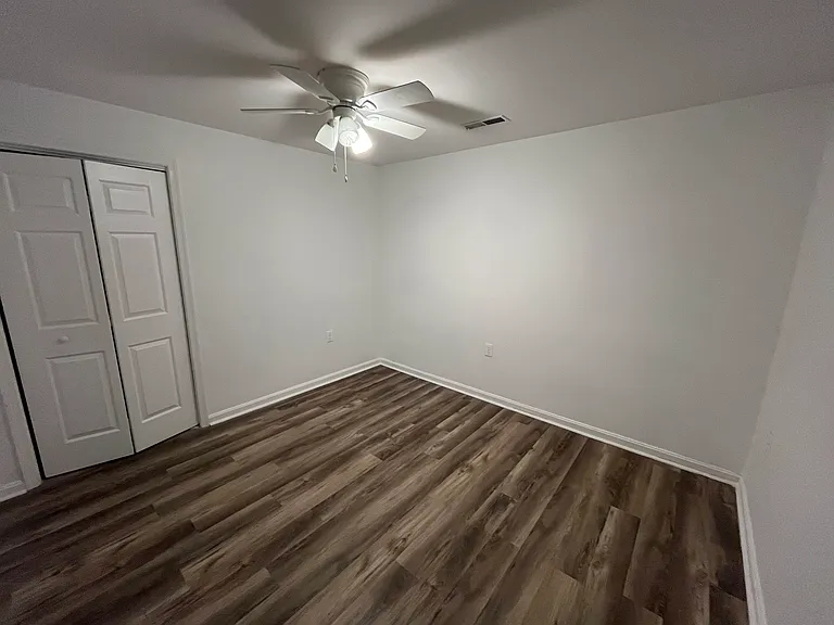255 Farrell Ln — Photo 18