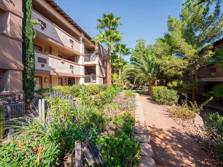Resident Gardens