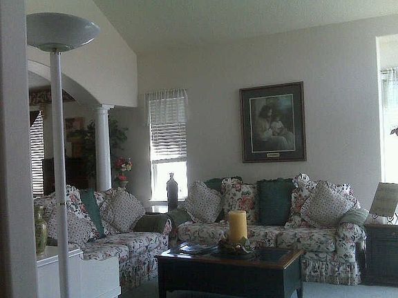 Great formal living Room