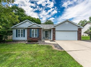 65 Fairington Ave, Glen Carbon, IL