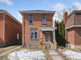 187 Stewart St, Peterborough, ON K9J 3M4