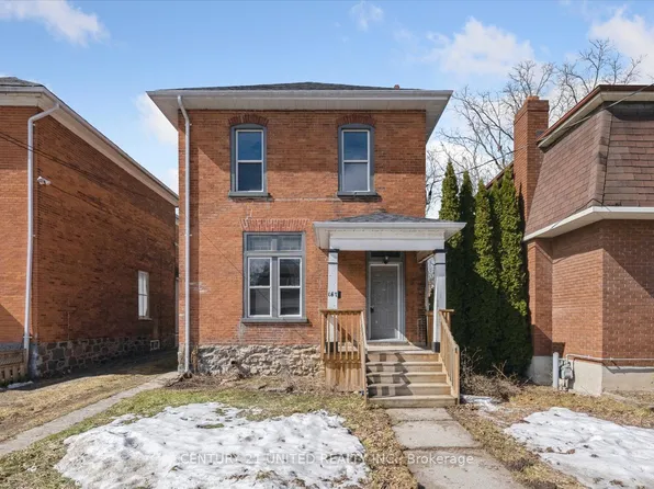 187 Stewart St, Peterborough, ON K9J 3M4