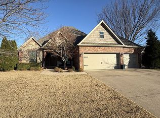 7920 Buona Sera St, Springdale, AR 72762