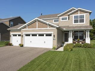 1382 Interlaken Pkwy N, Waconia, MN 55387