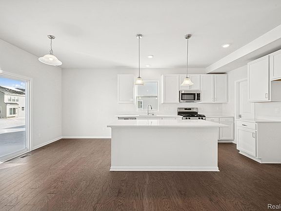 6th image of this home