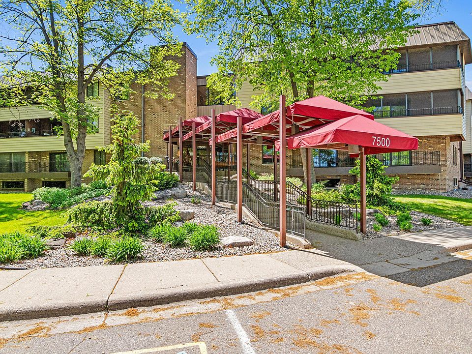 1st image of 7500 Cahill Rd APT 101C