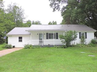13764 Glenn Overmyer Dr, Plymouth, IN 46563