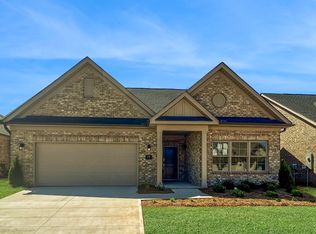 19 Lifestyle Ct, Greer, SC 29650