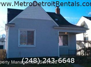 19968 Washtenaw St, Harper Woods, MI 48225