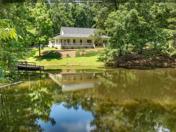 3452 Indian Lake Ln, Pelham, AL 35124