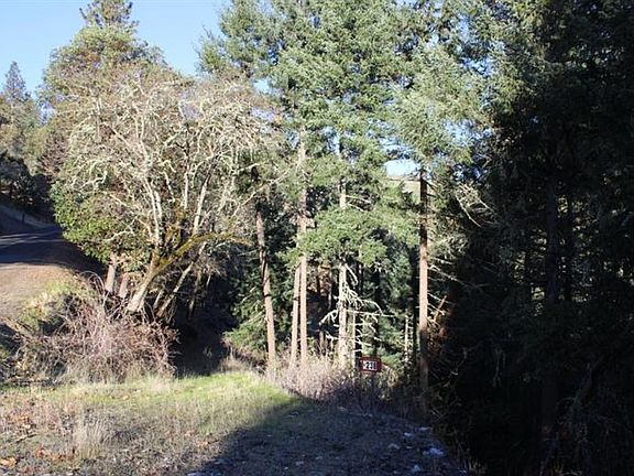 2nd image of 238 Juanita Way