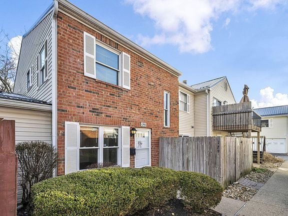4th image of 1292 Lowland Ct #98