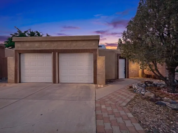 4004 67th St NW, Albuquerque, NM 87120