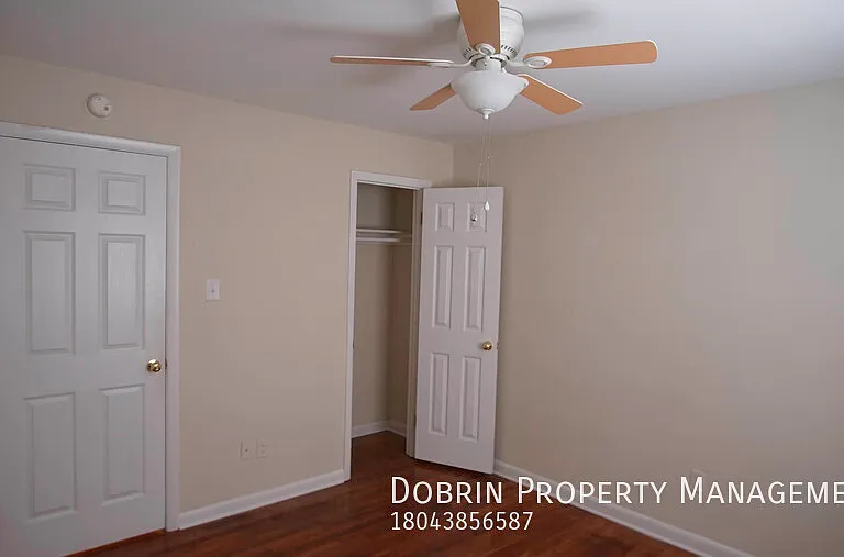 1011 Kinney St — Photo 22