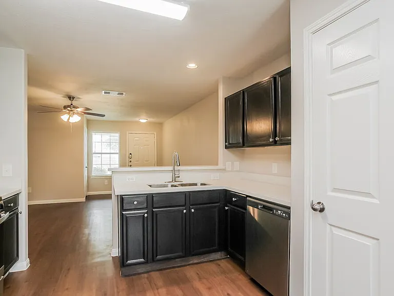3626 Maris Way — Photo 7