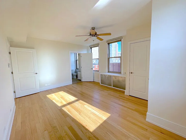 Delancey Place — Photo 38