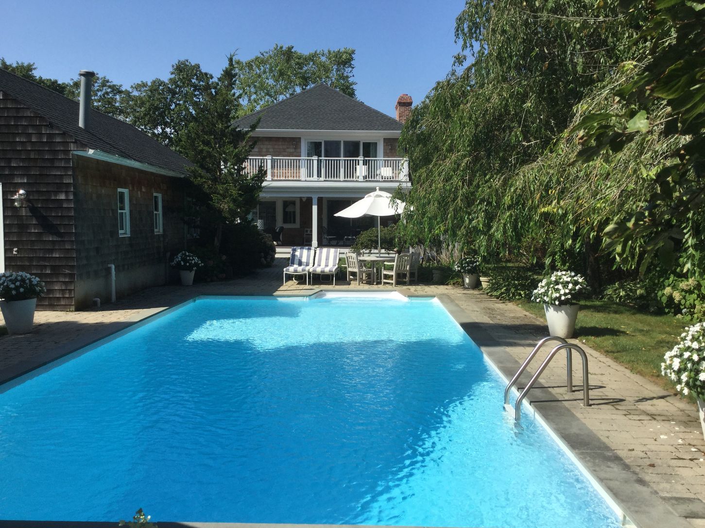  PRIVATE POOL IN VILLAGE