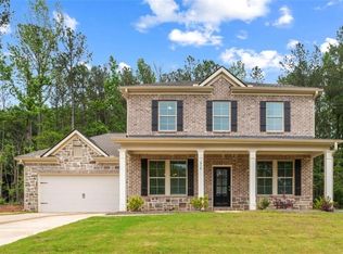 310 Darlington Dr, Ellenwood, GA 30294
