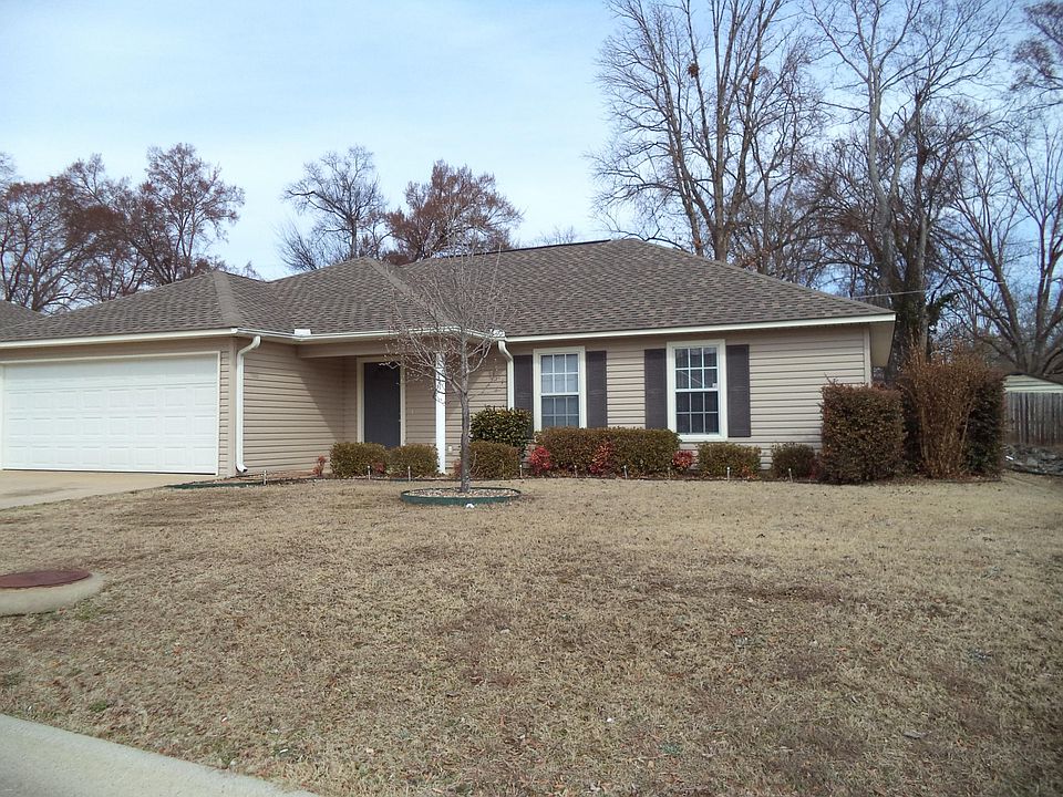 1st image of 128 Wintergreen Ct