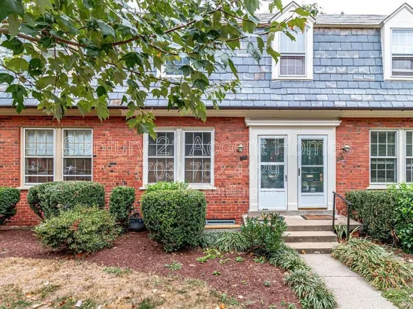 1510 S Edgewood St APT 550, Arlington, VA 22204