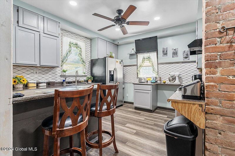 2nd image of 744 3rd Avenue