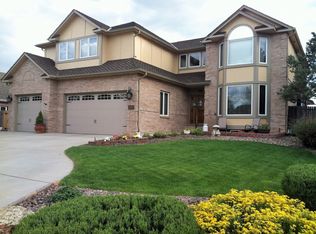 1195 Twin Peaks Cir, Longmont, CO 80503