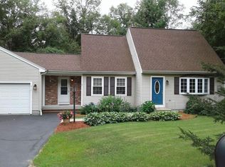 611 Quinapoxet St, Holden, MA 01520
