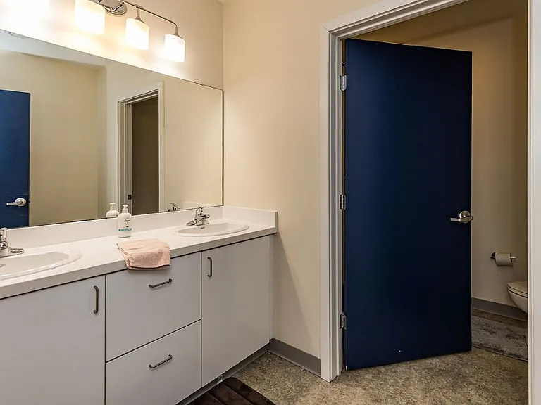Copper Beech Commons — Photo 5