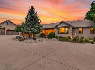 5885 Zinnia Ct, Arvada, CO 80004