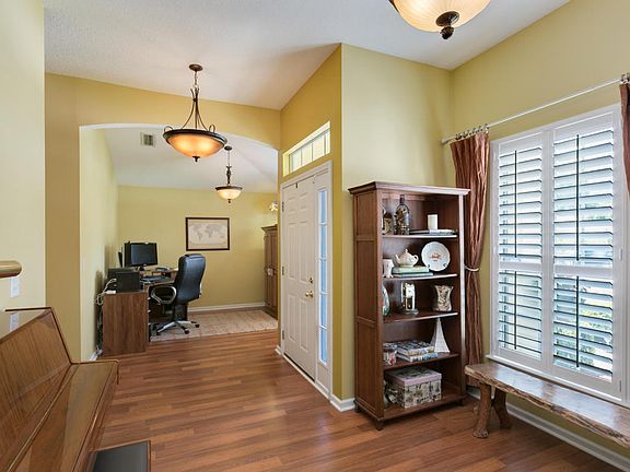 5th image of 4525 Cape Sable Ct
