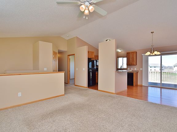 5th image of 20483 Junegrass Dr