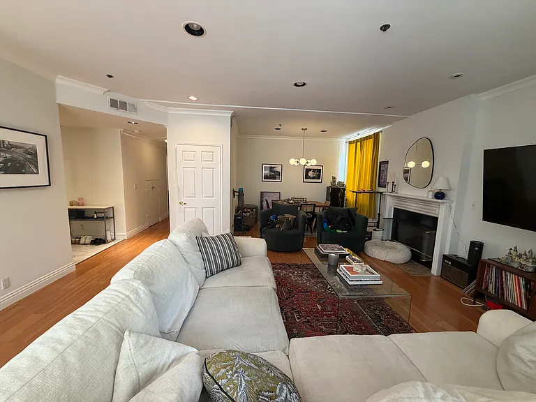 1238 S Holt Ave #2 — Photo 1