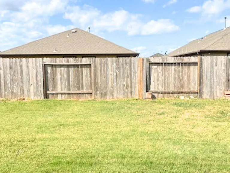 8310 Rose Petals Ln — Photo 24