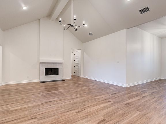 3rd image of 5716 119th St