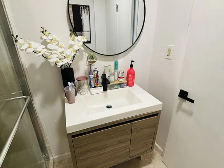 27 Ten Broeck St #2 — Photo 10
