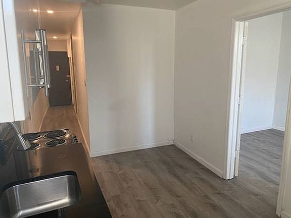 4th image of 184 Mott St #20
