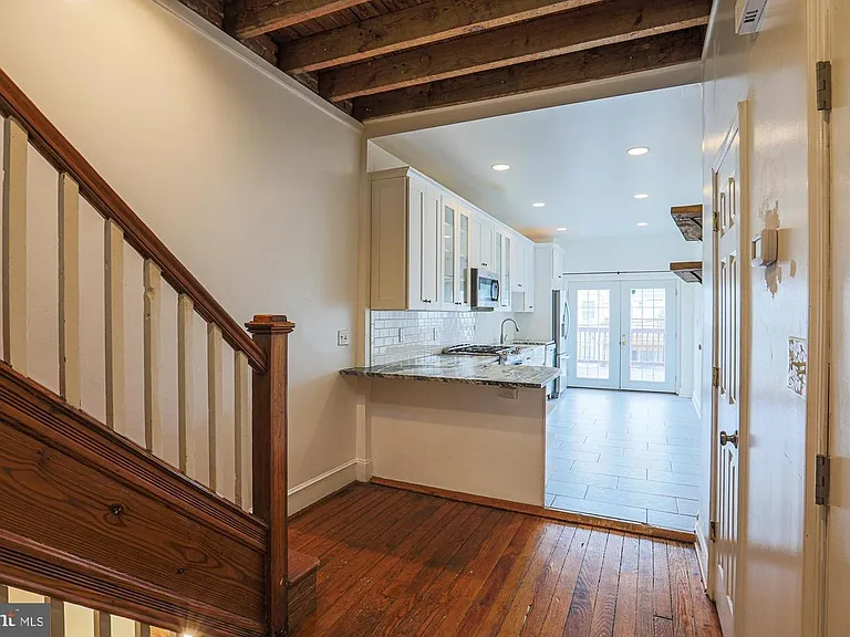 127 N Patterson Park Ave #1 — Photo 14