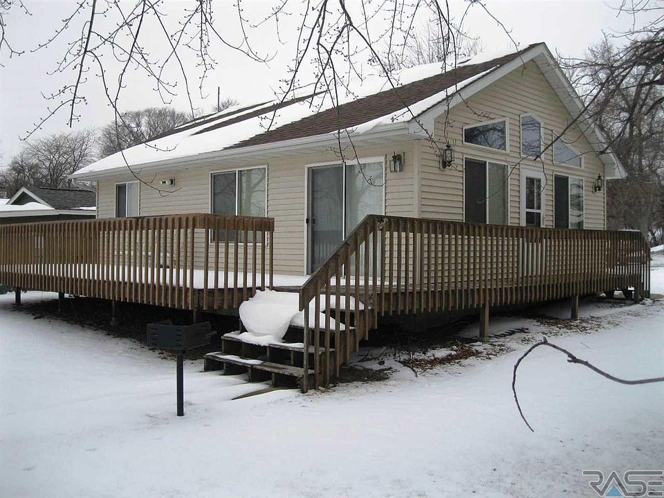 1st image of 6139 Dakota Ave
