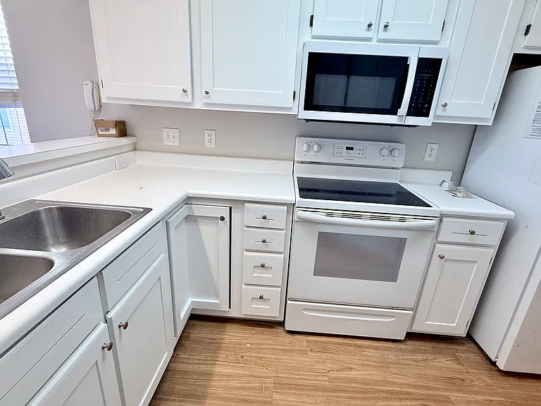 628 Waterway Village Blvd #20-F — Photo 4