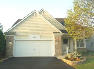 21457 W Larch Dr, Plainfield, IL 60544