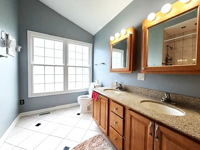 6582 Tealwood Dr — Photo 15