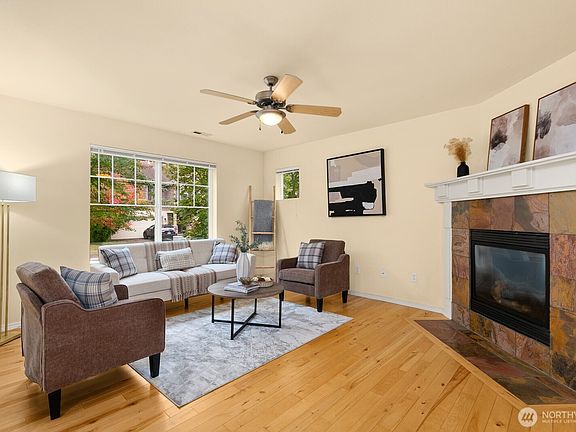 3rd image of 9006 Venn Avenue SE