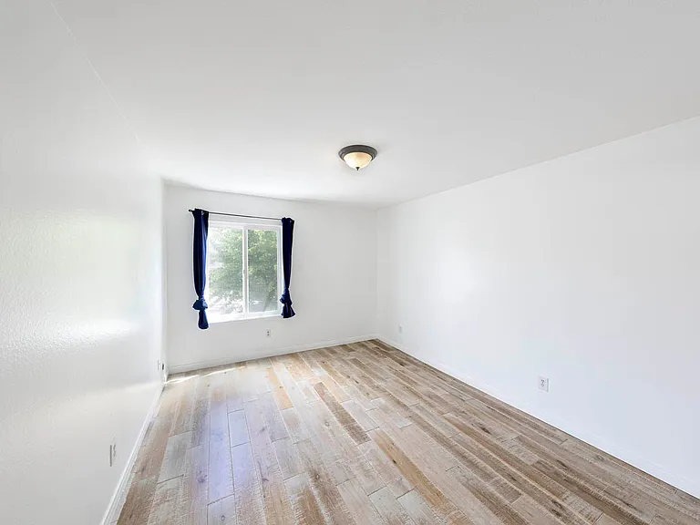 1652 N Pala Pl — Photo 21