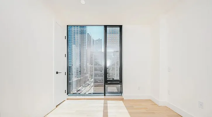 Rented by Dalan Rentals | media 28