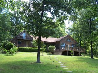 243 Winchester Dr, Columbus, MS 39705