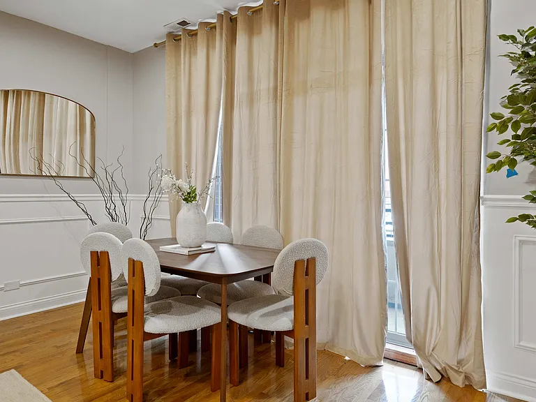2803 W Warren Blvd #1W — Photo 8